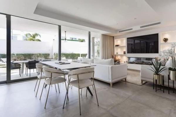 Продажа квартиры на Piso en Calle Casa de la Paz, Cancelada, Estepona, Эстепона
 photo 2