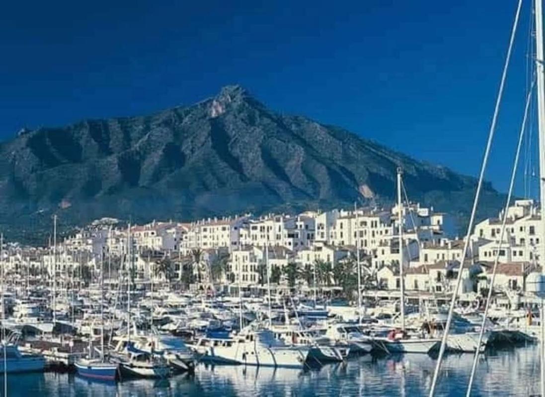 Venta de piso en Piso en Cancelada, Estepona, Estepona
photo 2