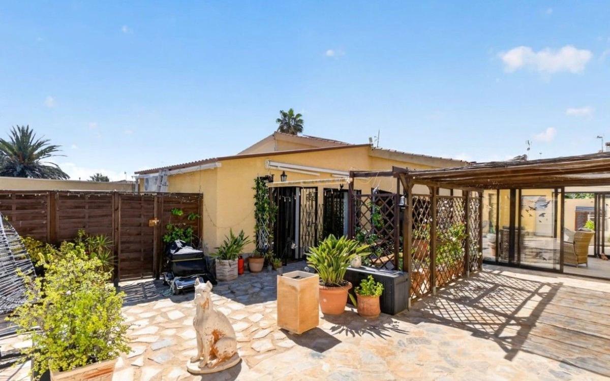 Продажа отдельного шале в Casa o chalet en Avenida de las Gaviotas, Nueva Torrevieja, Torrevieja, Торревьеха photo 5