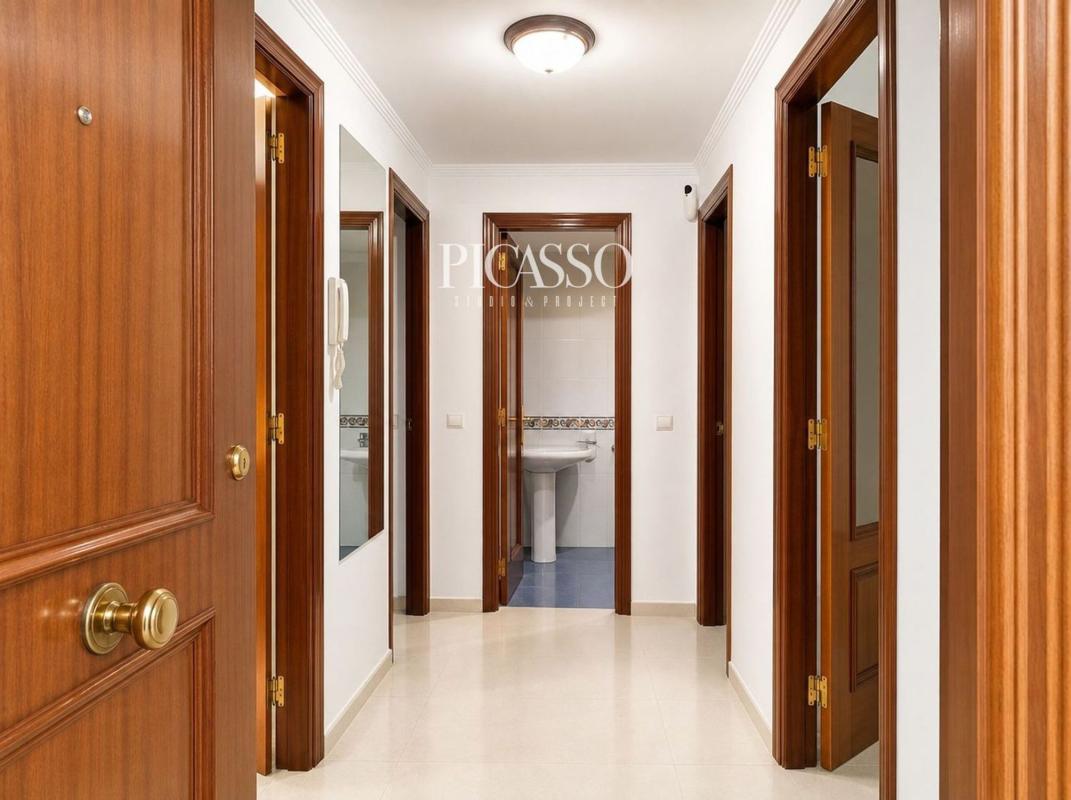 Продажа квартиры на Piso en Pasaje Santa Mónica, Montemar, Torremolinos, Торремолинос
photo 4