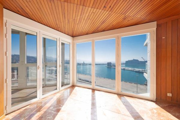 Venta de piso en Piso en Ensanche Centro - Soho, Málaga, Málaga
photo 1