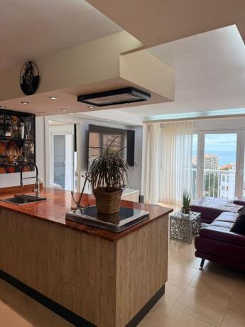 Sale of flat in Piso en Avenida de los Álamos, Parque de la Paloma, Benalmádena, Benalmádena
 photo 3