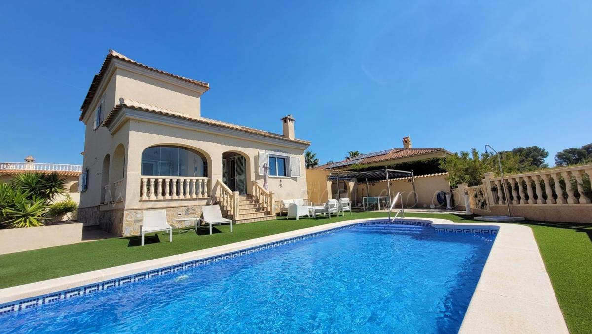 Properties for sale and rent in Spain photo 1