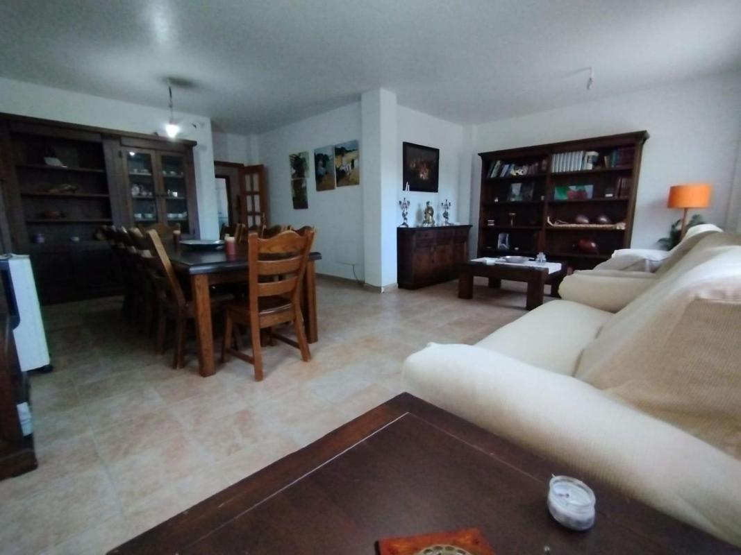Недвижимость на продажу и в аренду в Испании photo 5