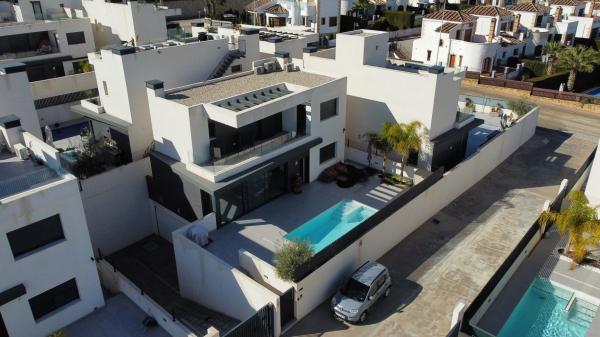 Casa o chalet independiente en Calle Redován, Algorfa photo 1