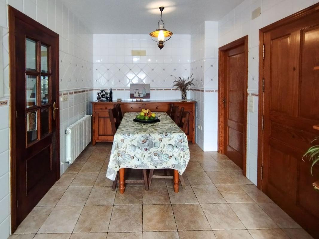Properties for sale and rent in Spain photo 5