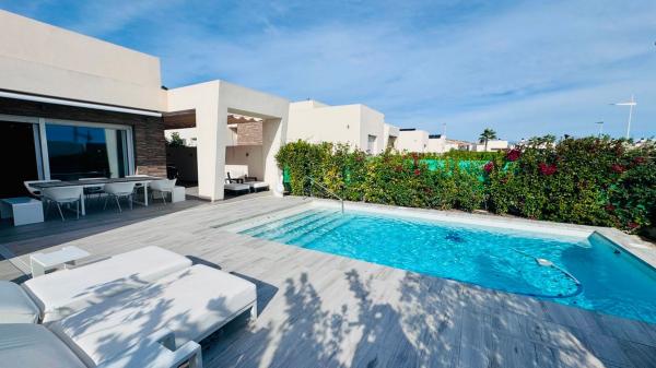 Independent chalet for sale in Casa o chalet en Calle Daya Nueva, 7, Algorfa, Algorfa
 photo 3