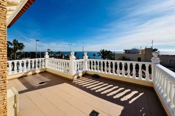 Casa o chalet independiente en Miramar - Torre del Moro, Torrevieja thumbnail 2