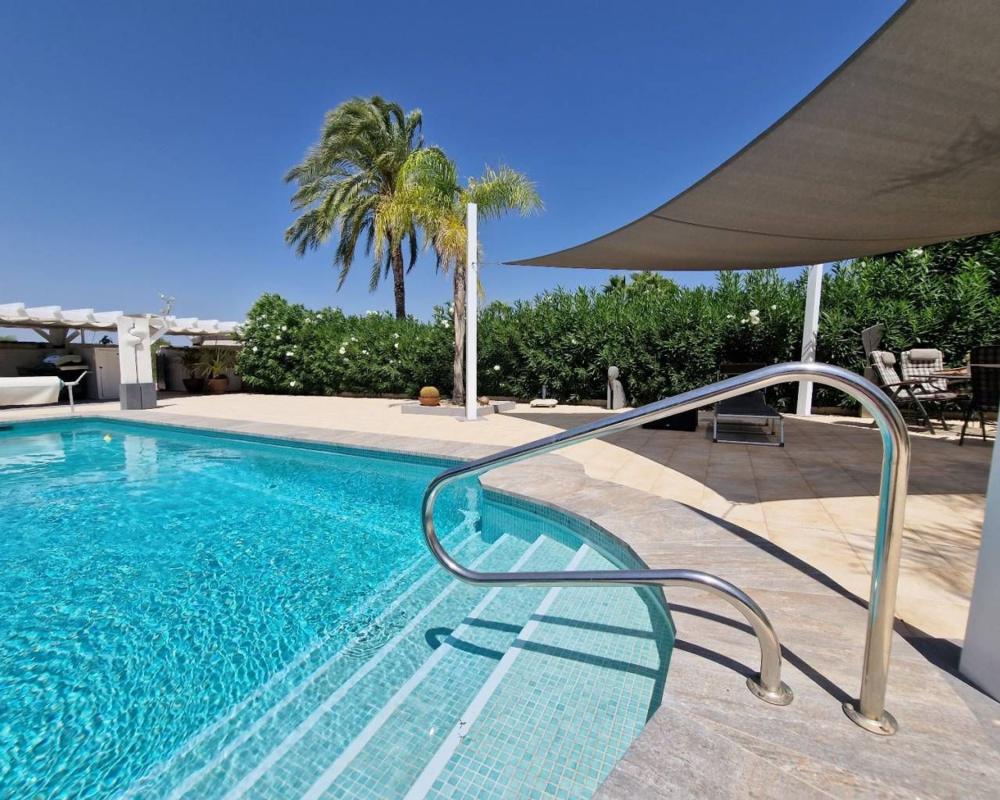 Properties for sale and rent in Spain photo 3