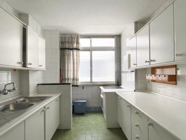 Venta de piso en Piso en Zona Puerto Deportivo, Fuengirola, Fuengirola
thumbnail 3