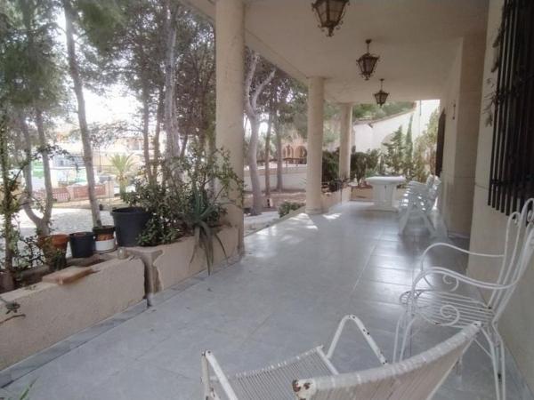 Casa o chalet independiente en Avenida de la Asuncion, Los Balcones - Los Altos del Edén, Torrevieja photo 4