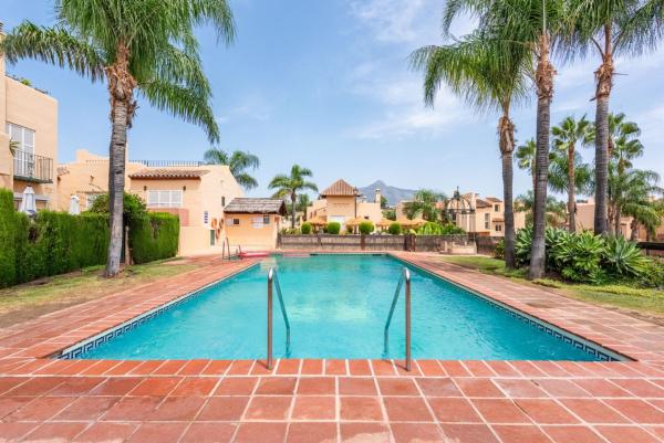 Chalet pareado en Rodeo Alto-Guadaiza-La Campana, Marbella photo 4