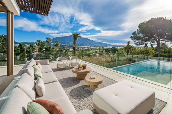 Casa o chalet independiente en Calle Giralda, 26, Las Brisas, Marbella photo 1