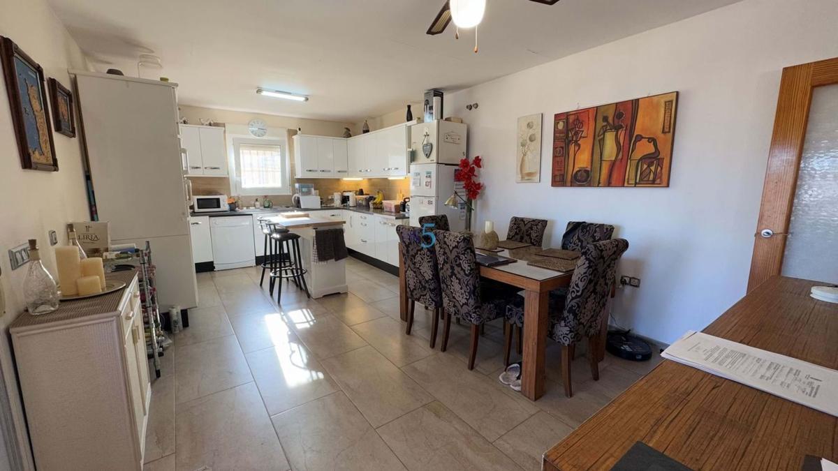 Sale of independent chalet in Casa o chalet en Los Balcones - Los Altos del Edén, Torrevieja, Torrevieja
photo 5
