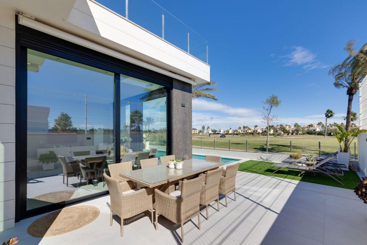 Properties for sale and rent in Spain photo 4