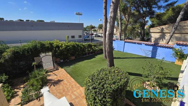 Casa o chalet independiente en Calle del Doctor Sanz, 2, Los Balcones - Los Altos del Edén, Torrevieja photo 4