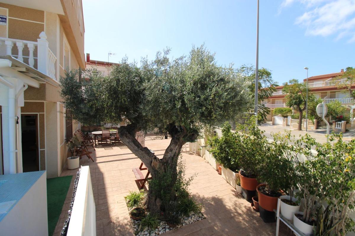 Properties for sale and rent in Spain photo 5