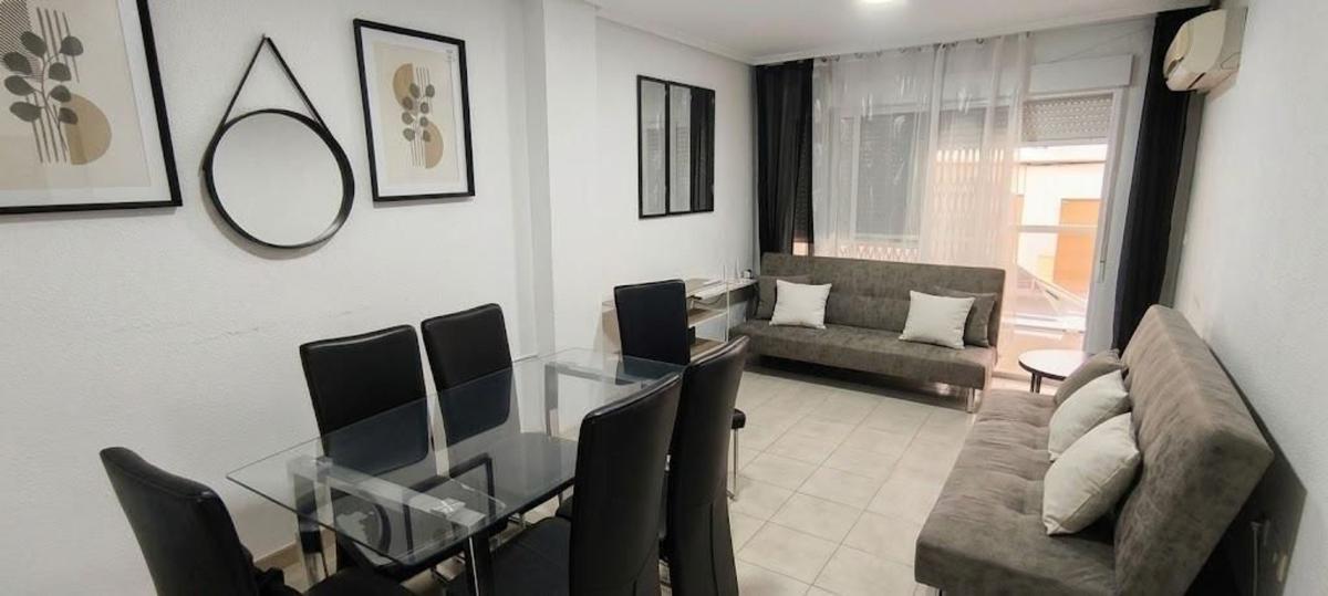Продажа квартиры на Piso en Las Piscinas Naturales, Torrevieja, Торревьеха
photo 3