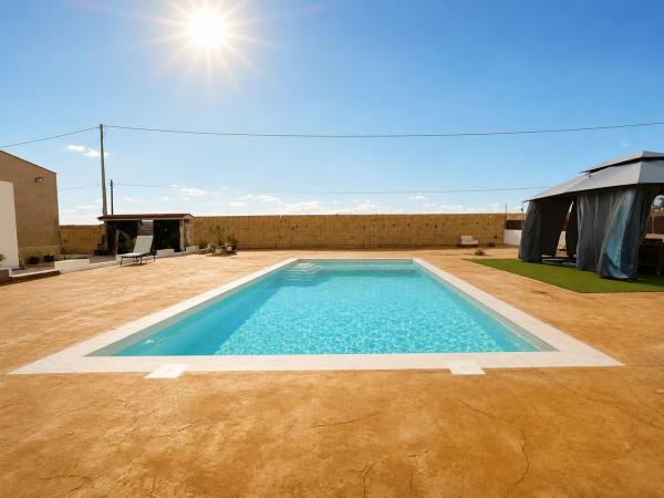 Частный шале на продаже в  Casa o chalet en Dolores, Долорес photo 3