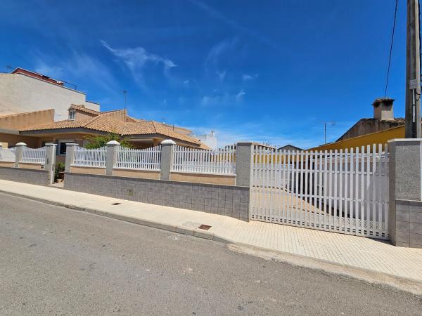 Casa o chalet independiente en Siglo XXI, Zona Pueblo, Pilar de la Horadada photo 2