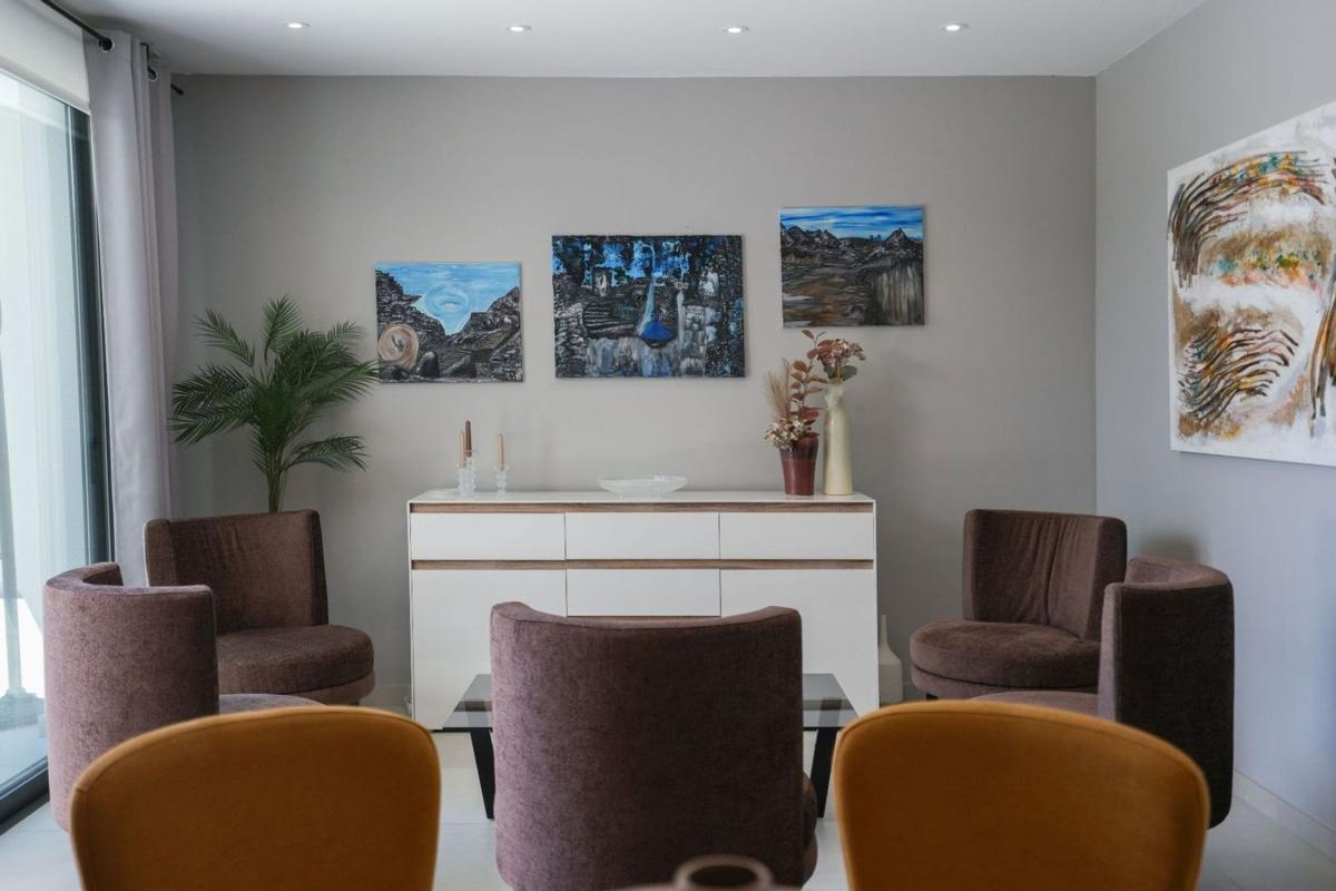 Properties for sale and rent in Spain photo 4