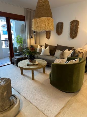 Venta de piso en Piso en Calle Cigala, 4, Puerto de la Duquesa, Manilva, Manilva
photo 1
