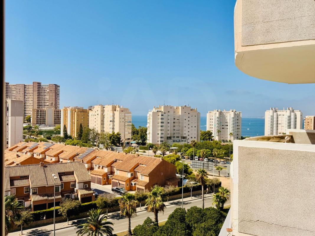 Продажа квартиры на Piso en Cabo de las Huertas, Alicante / Alacant, Аликанте / Алакант
photo 5
