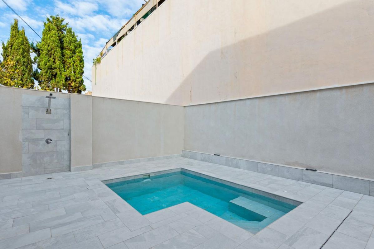 Properties for sale and rent in Spain photo 4