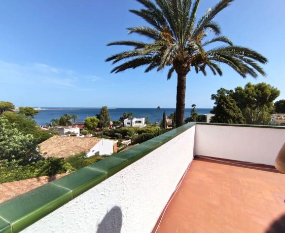 Chalet independiente en venta en Casa o chalet en Les Rotes/Las Rotas, Denia, Denia photo 3