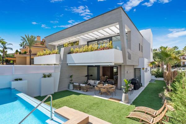 Casa o chalet independiente en Calle Renoir, 4, Linda Vista-Nueva Alcántara-Cortijo Blanco, Marbella photo 1