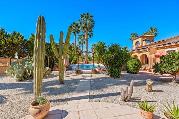 Rustic farm for sale in Finca rústica en Rafal , Rafal thumbnail 2