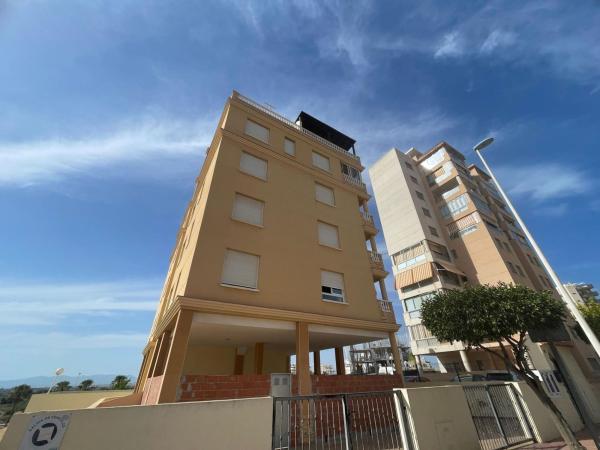 Sale of flat in Piso en Puerto Deportivo, Guardamar del Segura, Guardamar del Segura
 photo 1