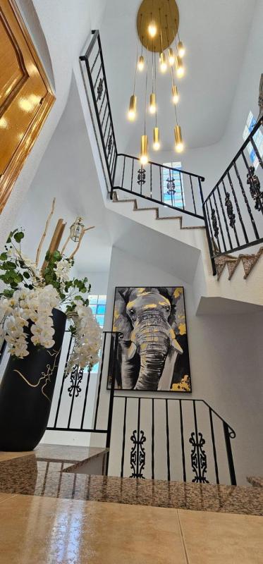 Properties for sale and rent in Spain photo 2