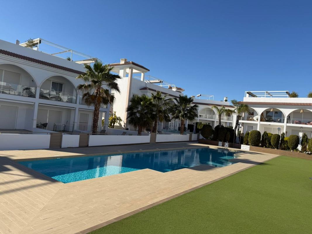 Venta de piso en Piso en Avenida del Salvador, 37 Viviendanr, Pueblo Bravo, Rojales, Rojales
 photo 3