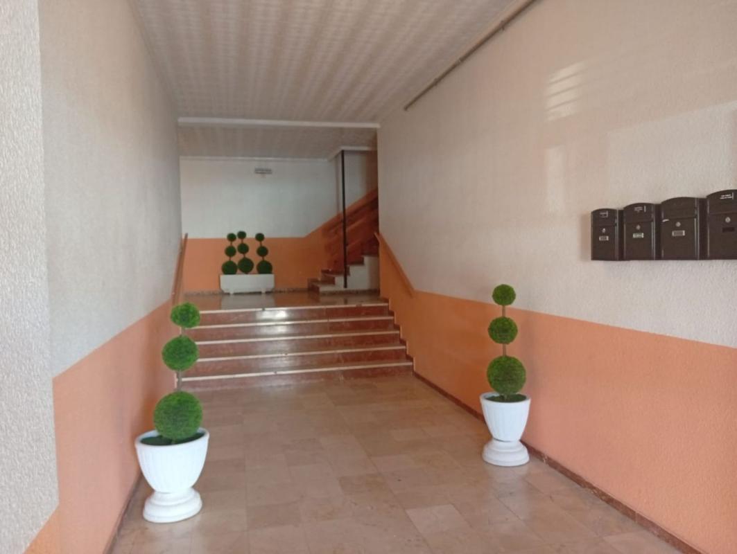Продажа квартиры на Piso en Calle Maestro Serrano, Salinas, Салинас
 photo 2
