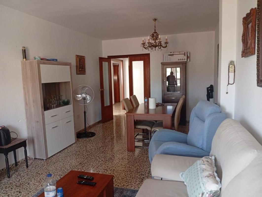 Продажа квартиры на Piso en Calle Maestro Serrano, Salinas, Салинас
 photo 3