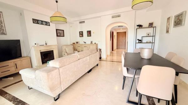 Chalet pareado en Calle Isabel Barreto, Valle Romano Golf, Estepona photo 2