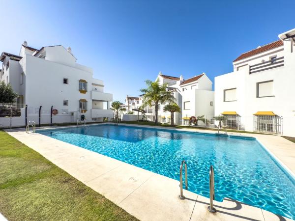 Продажа квартиры на Piso en Calle Nicaragua, Valle Romano Golf, Estepona, Эстепона
thumbnail 2