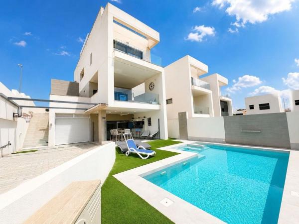 Casa o chalet independiente en Benijofar, Alicante, Benijofar photo 1