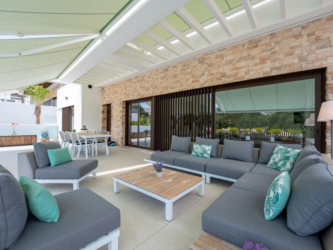 Продажа таунхауса в Chalet adosado en Calle Laguna de Ruidera, 38, Pueblo Lucero, Rojales , Рохалес photo 5