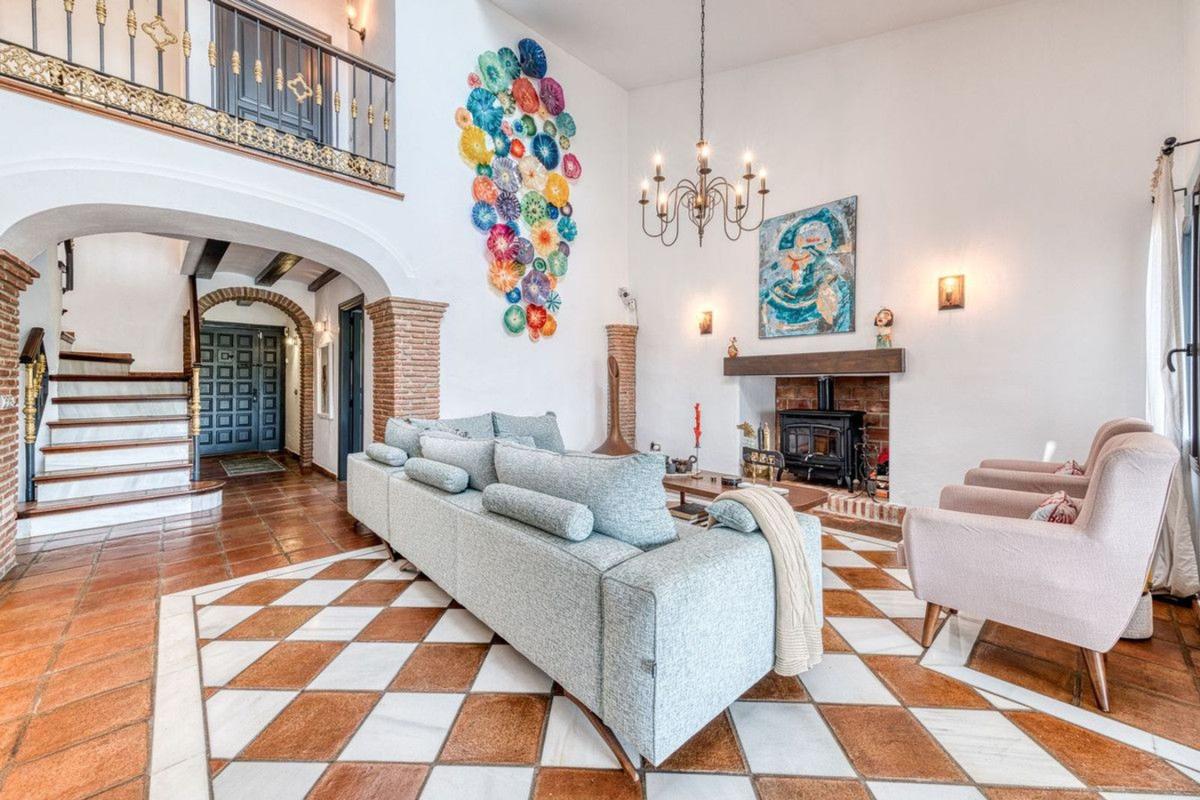Properties for sale and rent in Spain photo 4