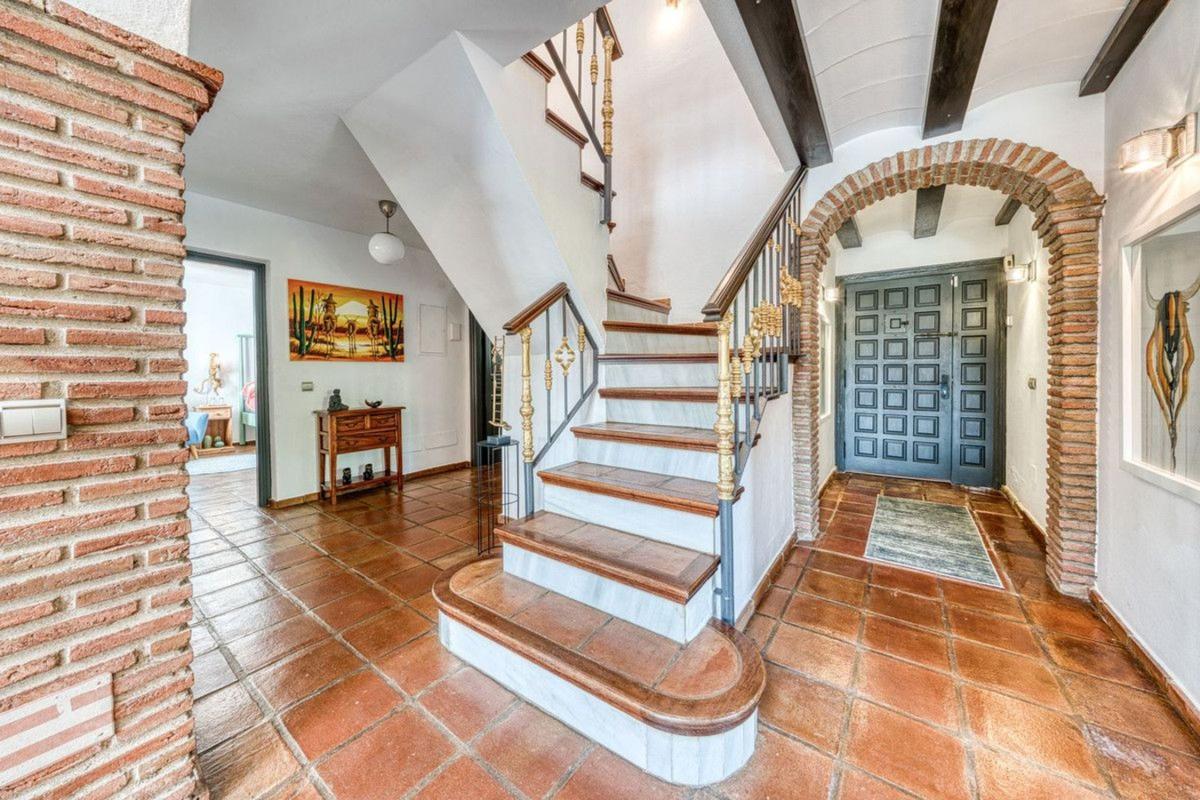 Properties for sale and rent in Spain photo 5