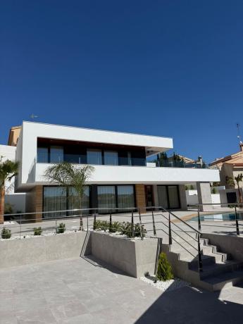 Casa o chalet independiente en Calle Onda s/n, La Marquesa, Rojales photo 1