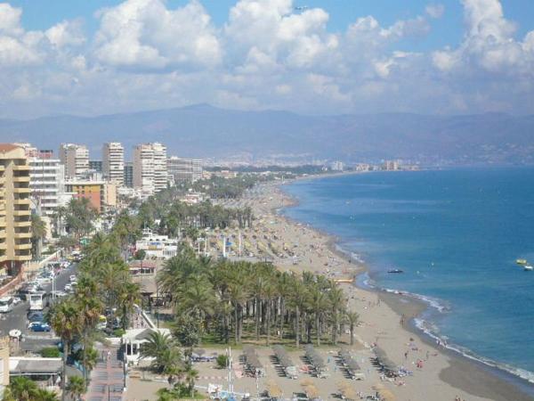 Venta de piso en Piso en Calle Casablanca, 9, El Bajondillo, Torremolinos, Torremolinos
thumbnail 3