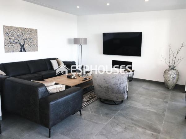 Частный шале на продаже в  Casa o chalet en Rojales Hills - Rosa Bungalows, Rojales, Рохалес photo 3