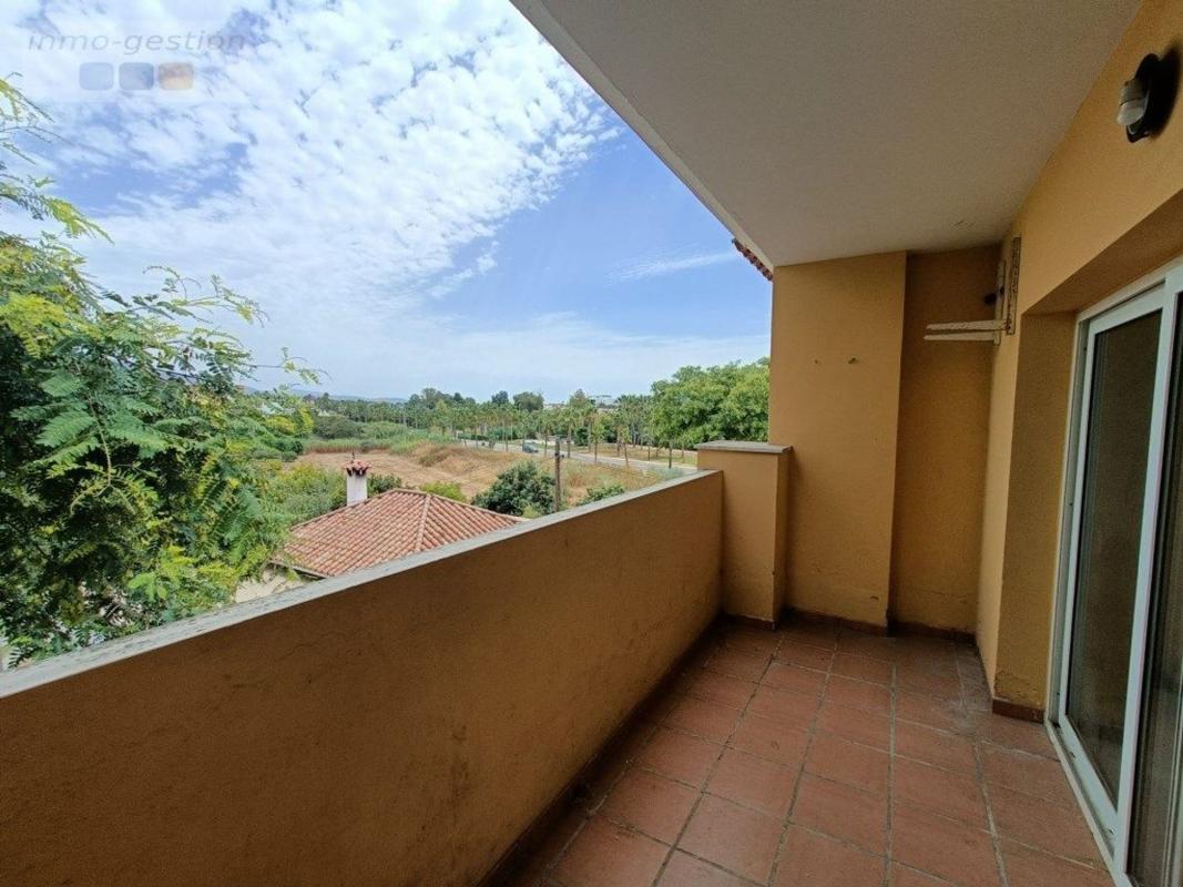 Продажа квартиры на Piso en Avenida de las Palmeras, Cancelada, Estepona, Эстепона
photo 1