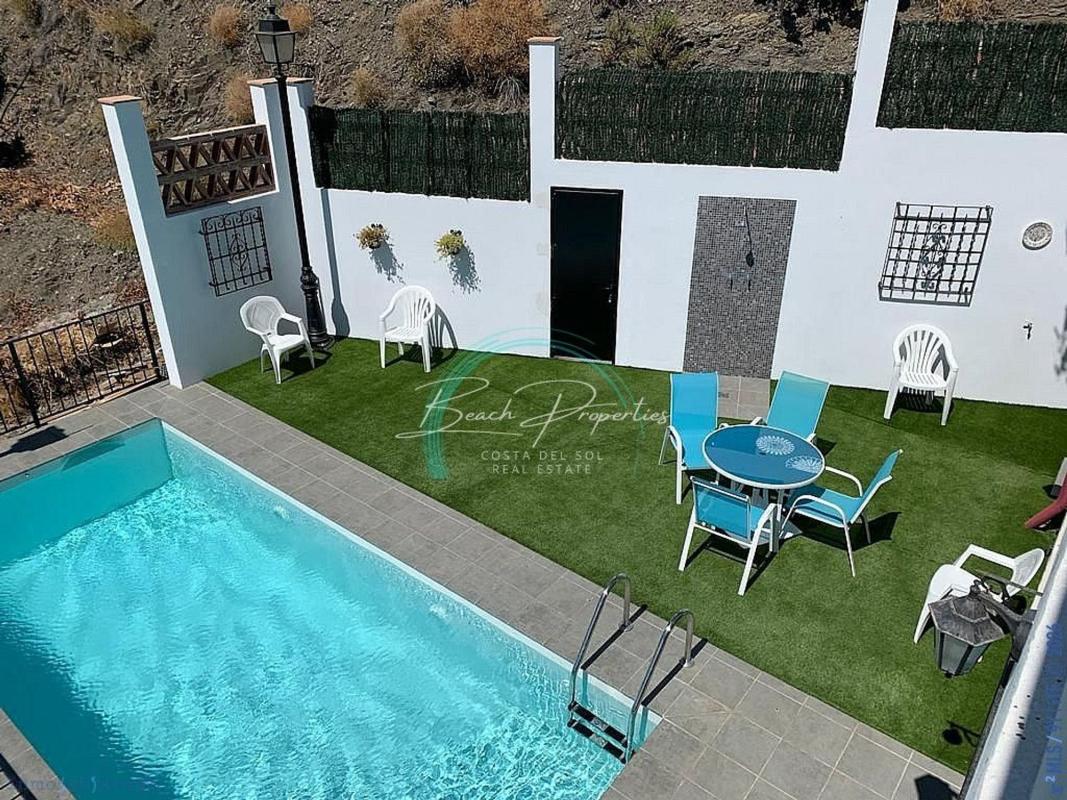 Sale of independent chalet in Casa o chalet en Torrox Pueblo, Torrox, Torrox
 photo 2