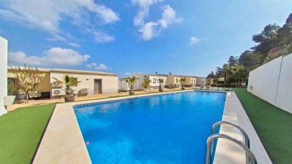 Chalet adosado en Oltamar-Cucarres, Calpe photo 1