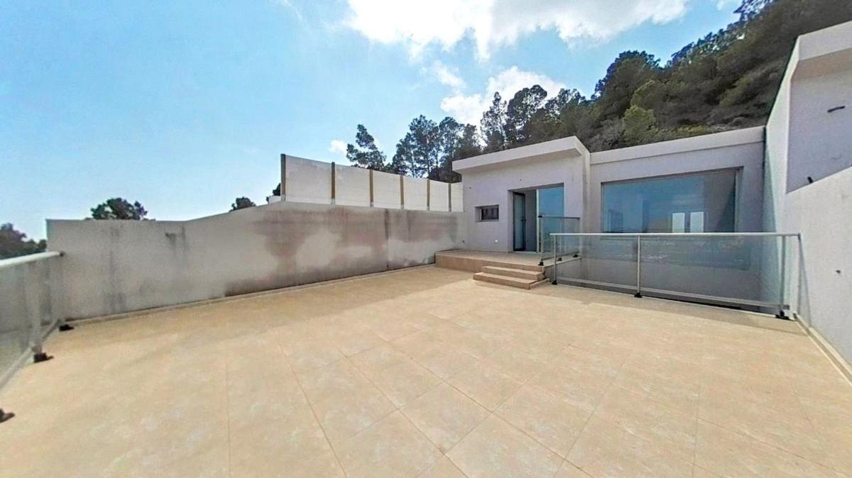 Venta de chalet adosado en  Oltamar-Cucarres , Calpe photo 5