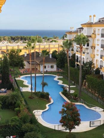 Sale of flat in Piso en Milla De Oro, La Carolina-Guadalpín, Marbella, Marbella
 photo 1